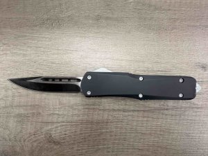 Vystřelovací nůž 