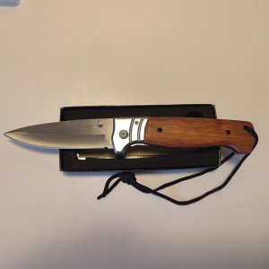 Zavírací nůž BUCK 